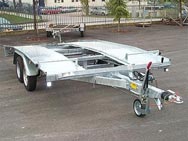 UR2500車載トレーラー1